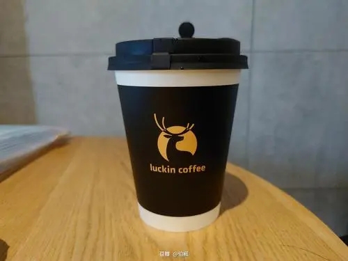 瑞幸咖啡加盟招商电话：4001-889-875